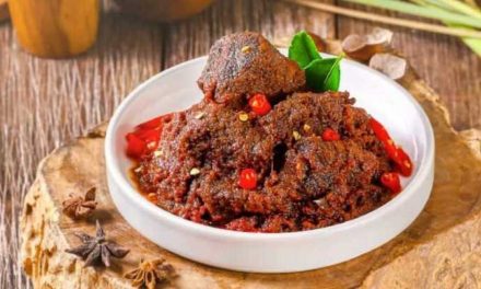 Keistimewaan Rendang Yang Membuatnya Di Cintai Banyak Orang