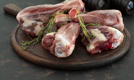 Cara Terbaik Memasak Daging Kambing Agar Lumer Di Mulut