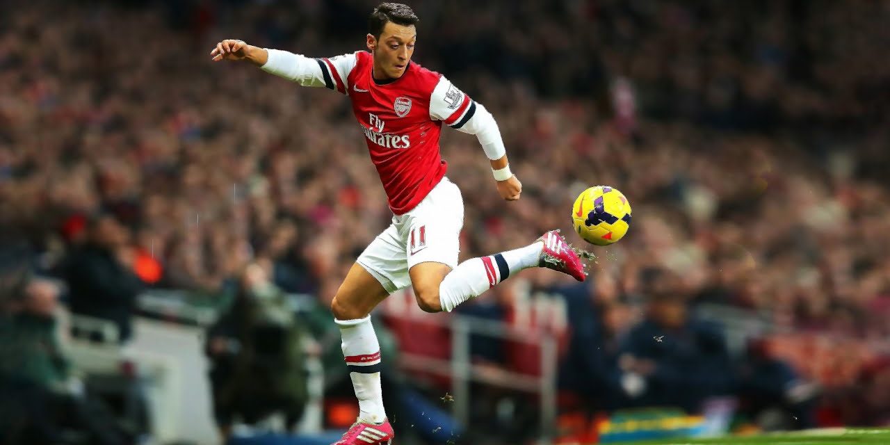 Mesut Özil: Maestro Lapangan Hijau Yang Kini Penuh Inspirasi