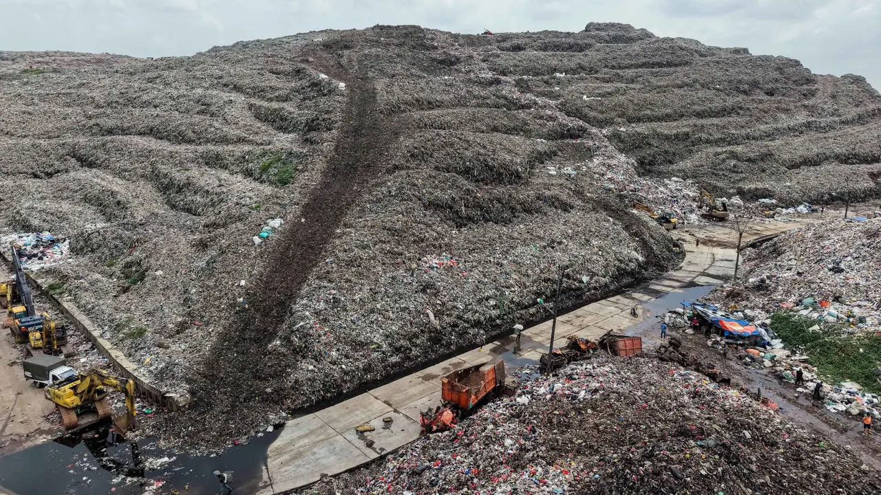 Siapa Terlibat? 4 Saksi Di Periksa Dalam Kasus Sampah Uang
