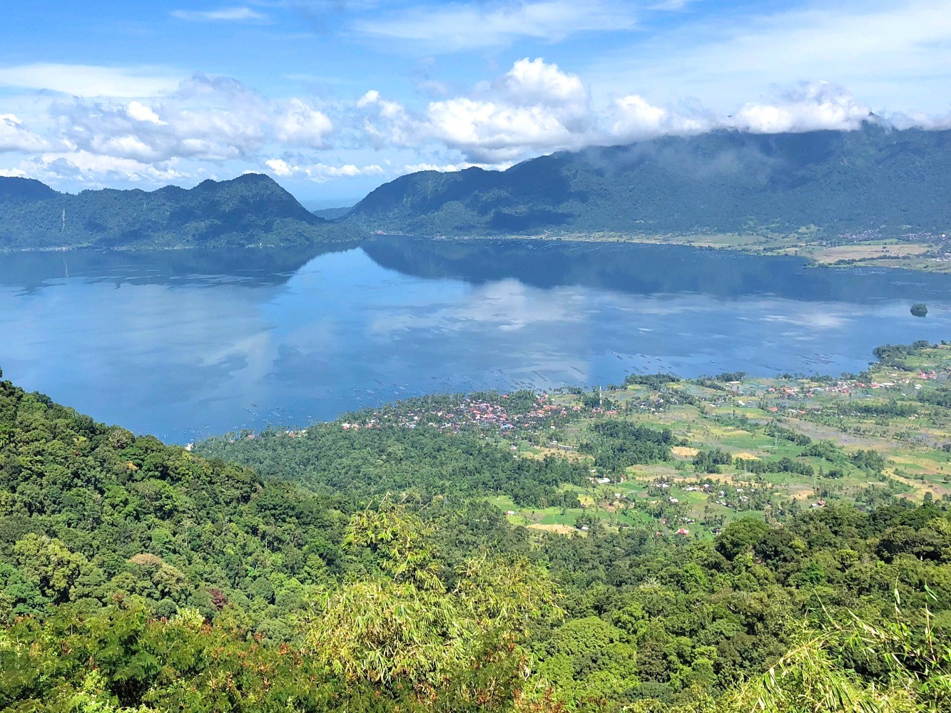 Danau Maninjau